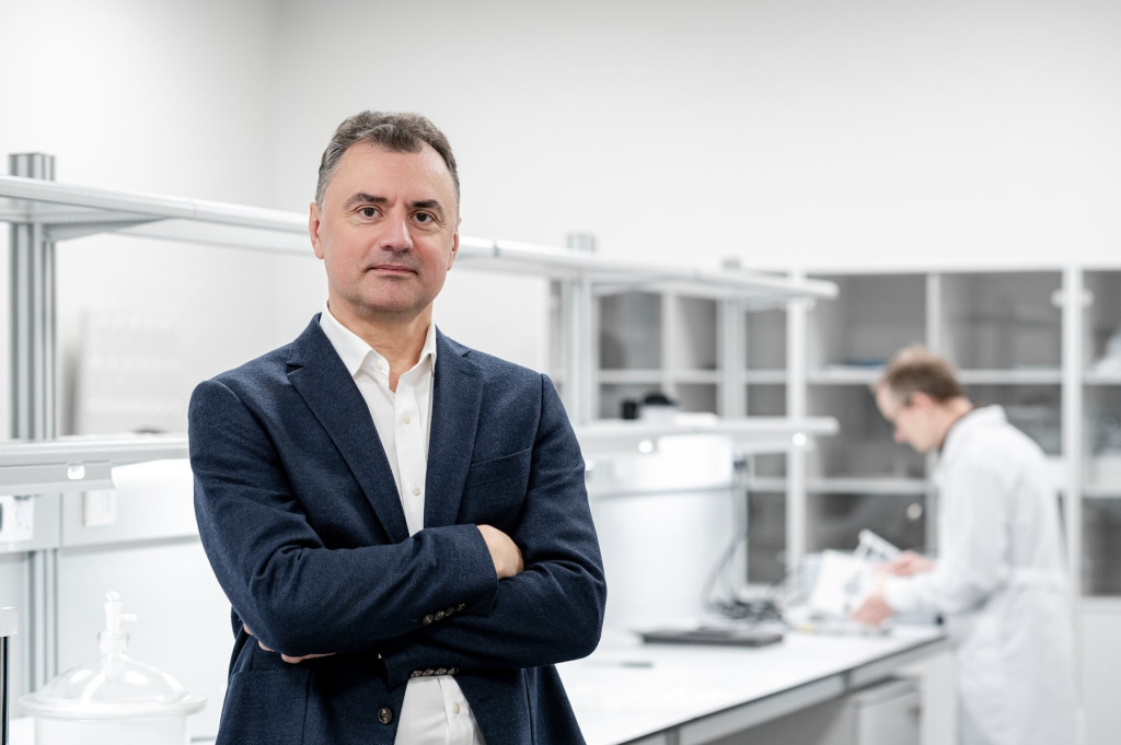 Научный руководитель направления «Биоматериалы» Дмитрий Иванов.jpg