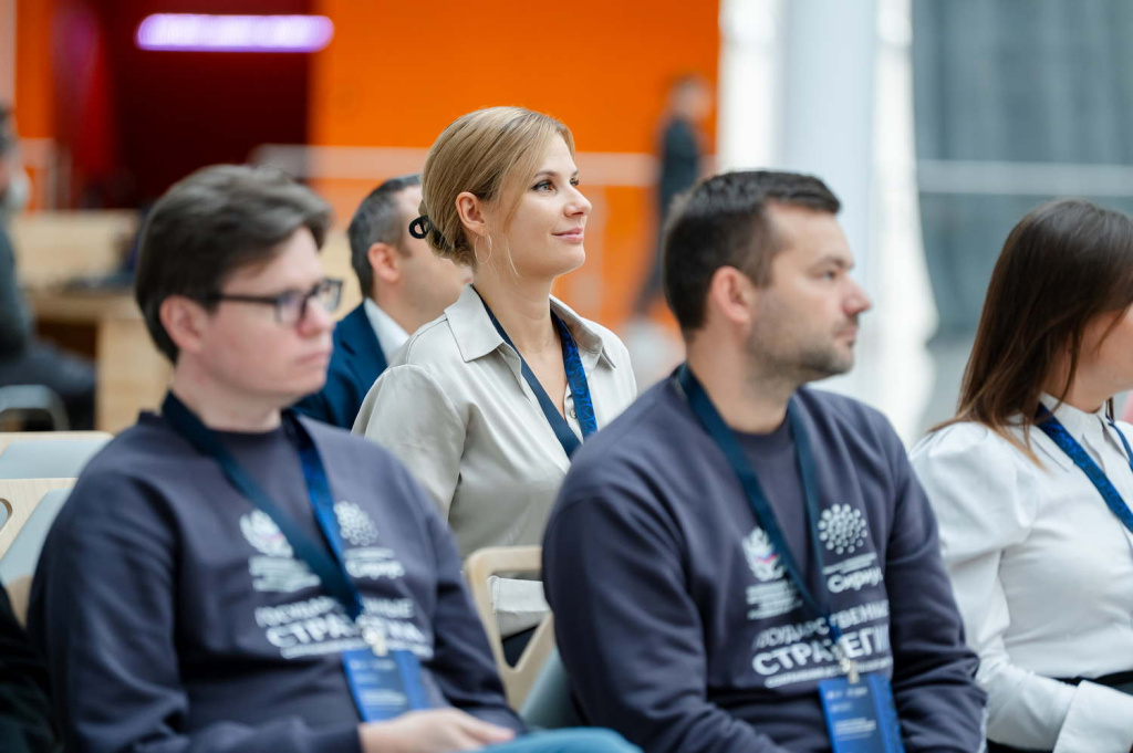 Z01_3633.jpg Z01_3633.jpg